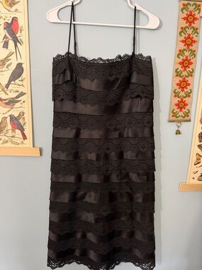 Tadashi Shoji Vintage Made in USA Lace Tiered Dress